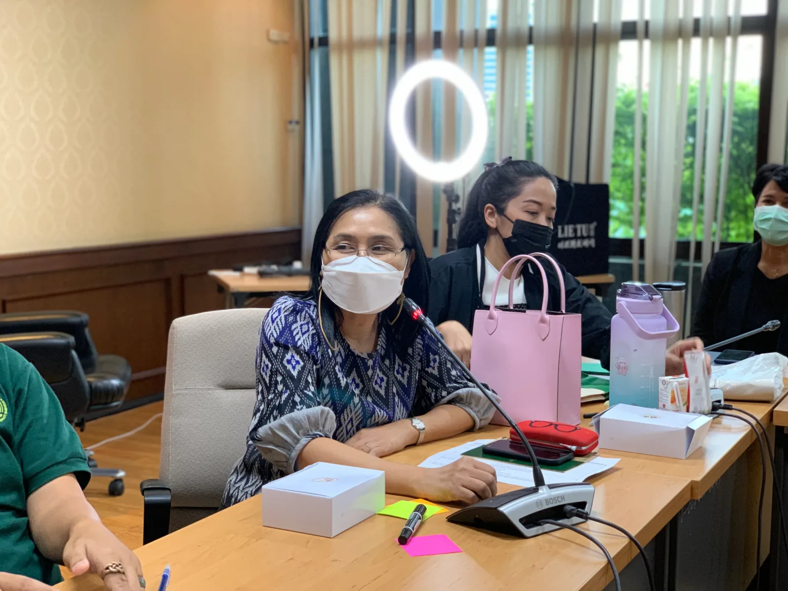 กระทรวงทรัพยากรธรรมชาติและสิ่งแวดล้อม — ภาพจากข่าวของศูนย์