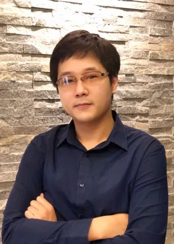 ศ.ดร.วธนน์ วิริยสิทธาวัฒน์ นักวิจัยประจำศูนย์ — ภาพจากข่าวจุฬาฯ รางวัลนักวิจัยดีเด่นแห่งชาติ 2565